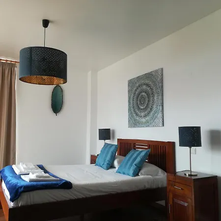 Feriehus Dalagoa Charm Pool Vau (Obidos)